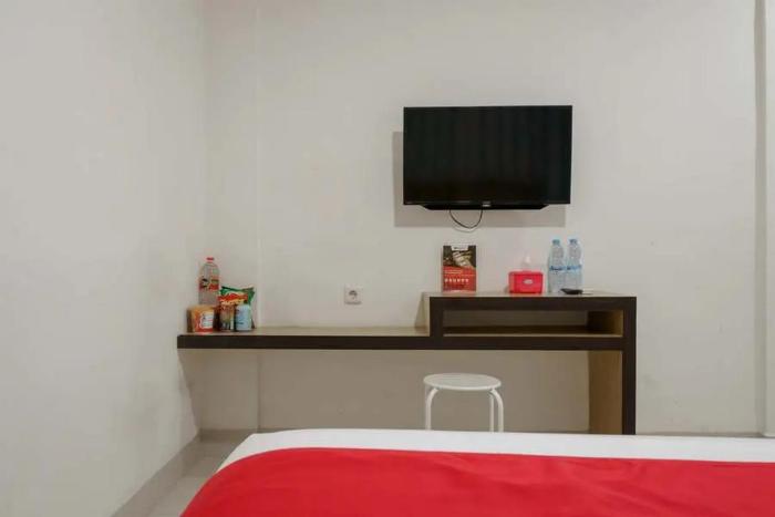 reddoorz plus cemara asri medan