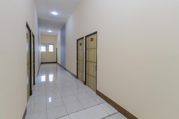 reddoorz syariah klojen malang