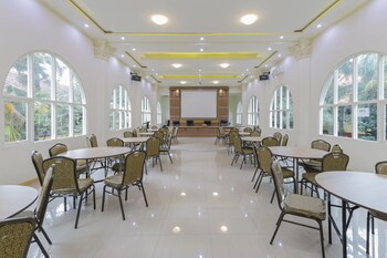 reddoorz syariah klojen malang