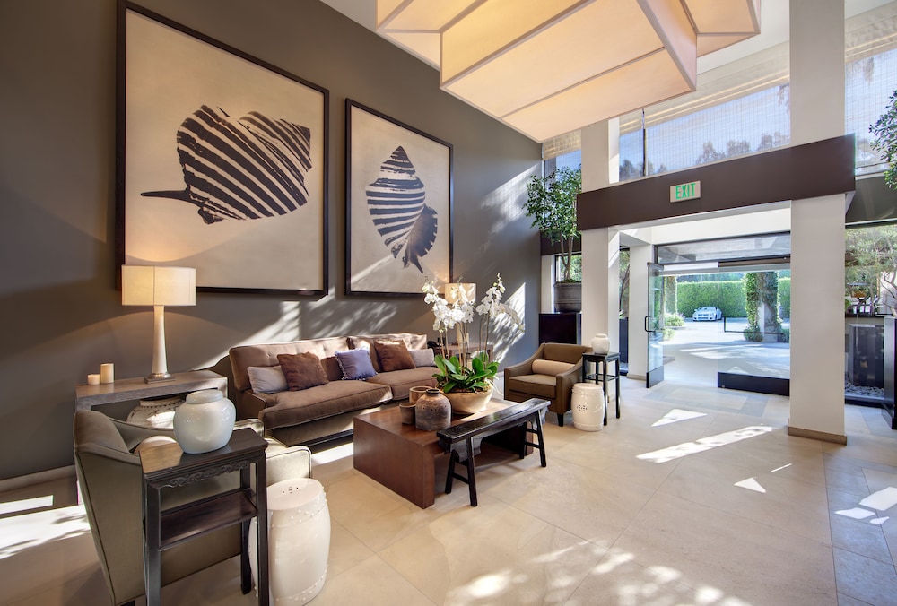 luxe sunset boulevard hotel