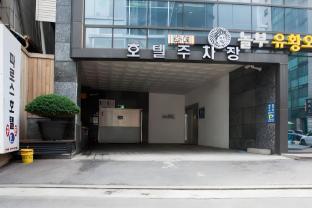 pharos hotel