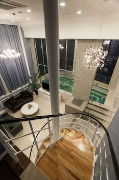 pharos hotel