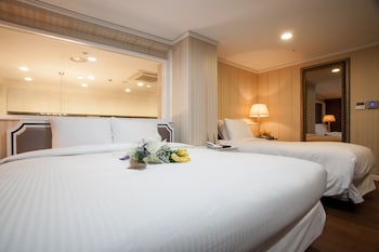pharos hotel