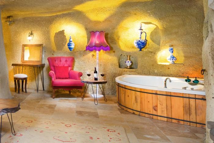 megaron cave hotel
