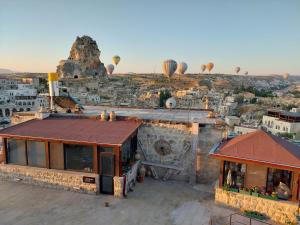 megaron cave hotel
