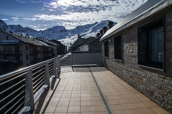 pierre and vacances andorra pas de la casa alaska