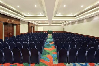 mercure manado tateli resort and convention