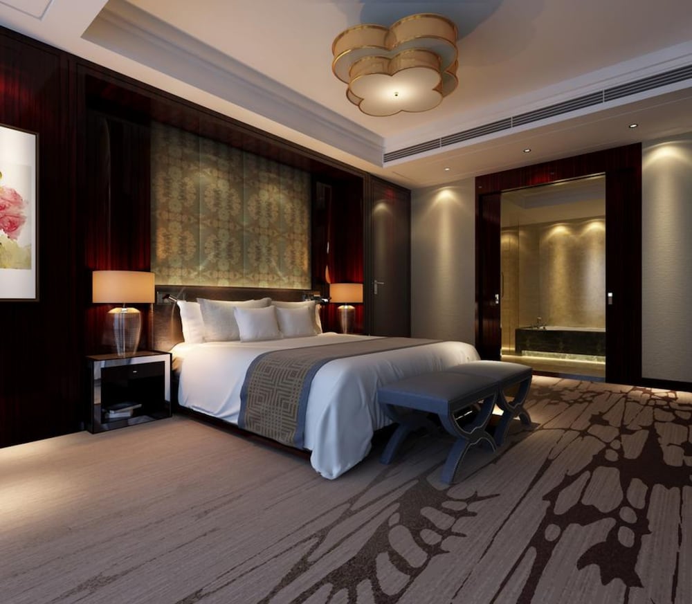 grand new century hotel fuyang
