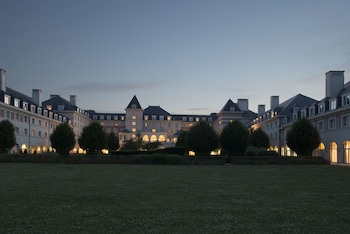 dream castle hotel