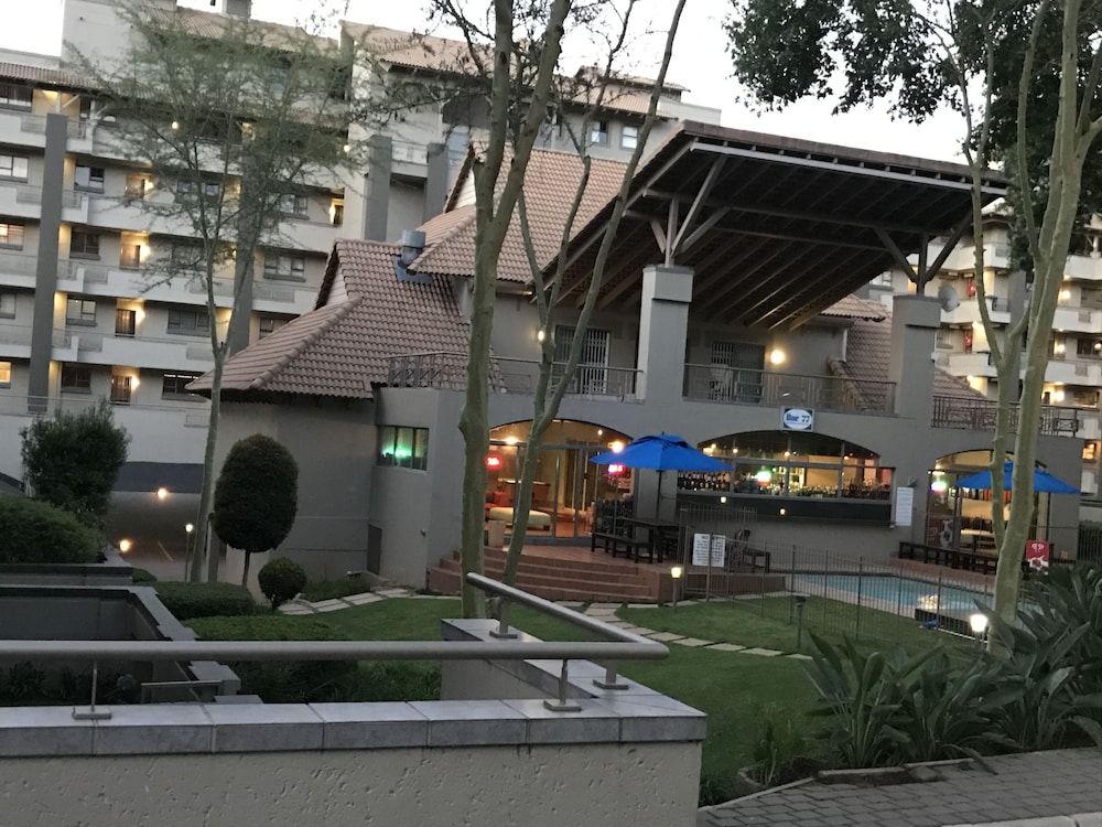 77 grayston apartment