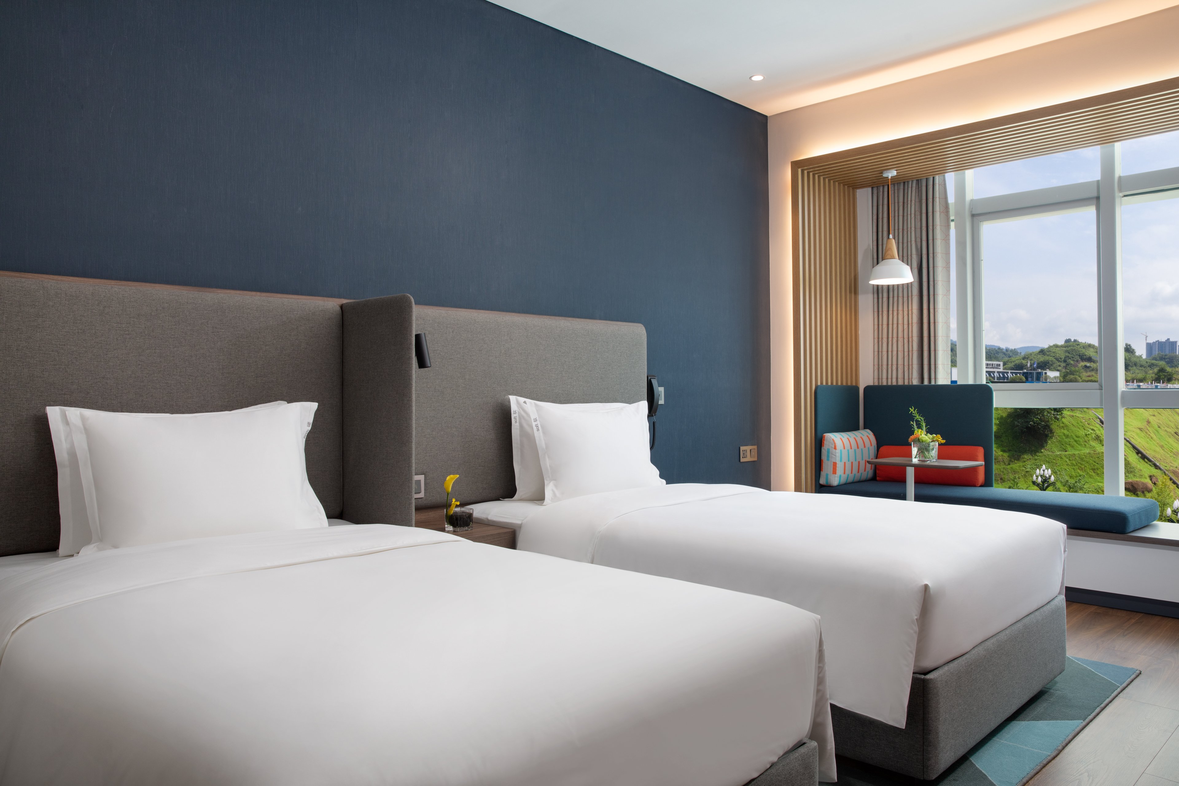holiday inn express yibin an ihg hotel