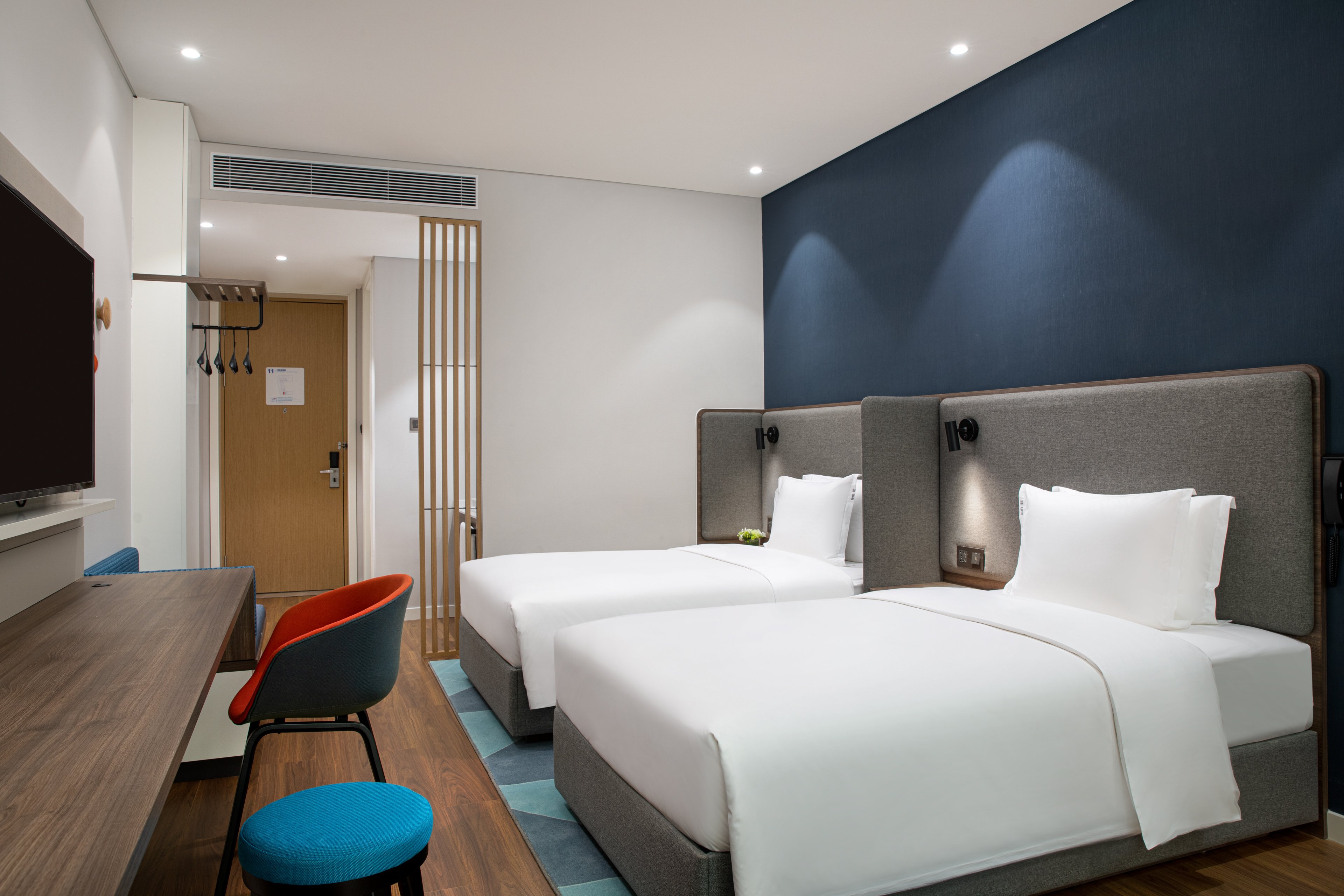 holiday inn express yibin an ihg hotel