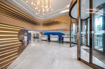 holiday inn express yibin an ihg hotel
