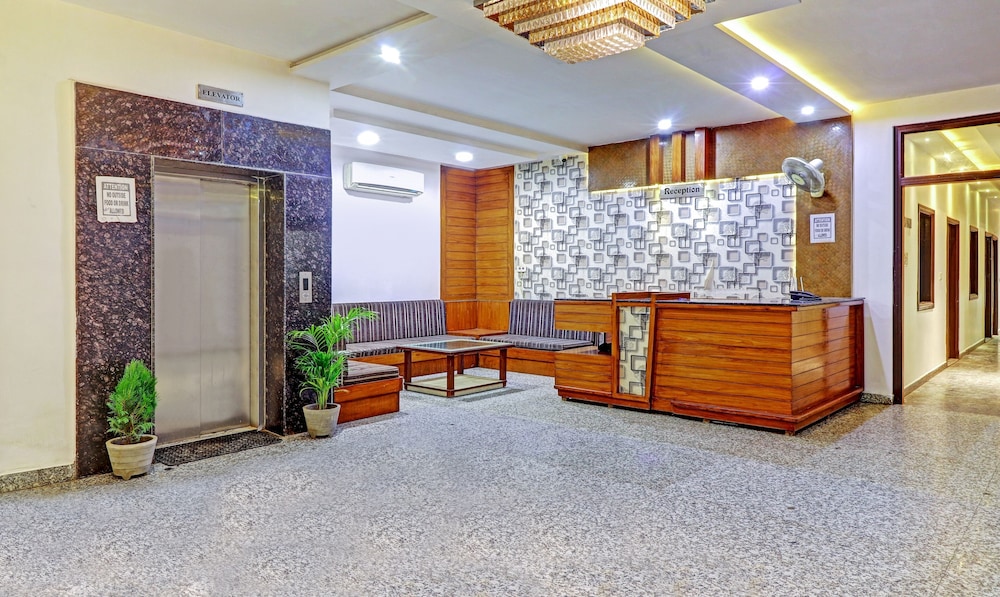 hotel the golden bird