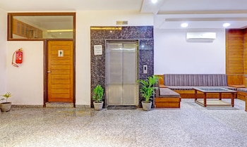 hotel the golden bird