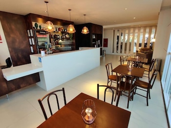 mogano express hotel