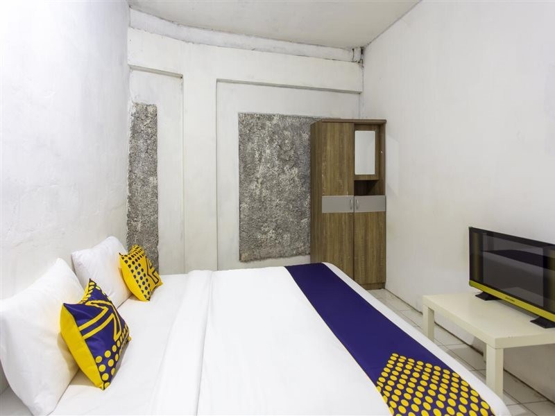 spot on 1055 sakura homestay syariah