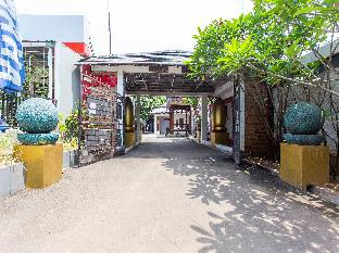 spot on 1055 sakura homestay syariah
