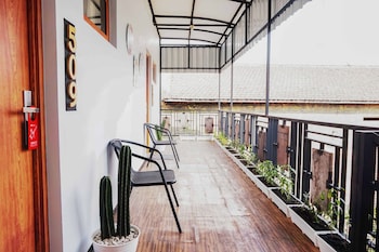 reddoorz near velodrome malang 2