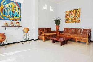 reddoorz near velodrome malang 2