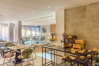 ewaa express hotel alrawda