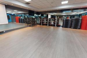 village hotel nottingham