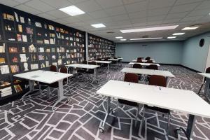 village hotel nottingham