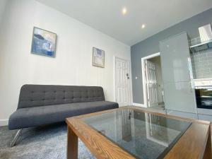 chelsea suite sasco apartments