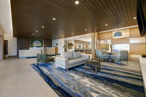 fairfield inn and suites by marriott milwaukee brookfield