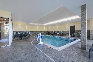 fairfield inn and suites by marriott milwaukee brookfield