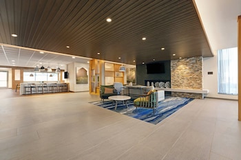 fairfield inn and suites by marriott milwaukee brookfield