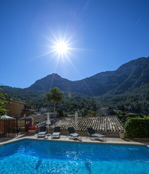 hotel y apartamentos des puig