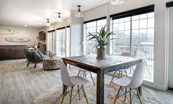 Scp Depoe Bay,,3 star