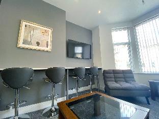 mayfair suite sasco apartments