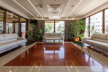 Lira Pacific Aparthotel,Constan?A>>Constanta,3 star