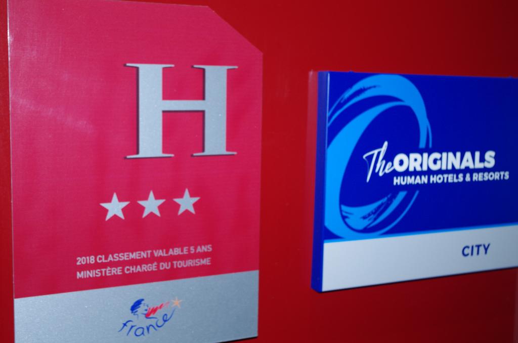 hotel the originals caen le savoy