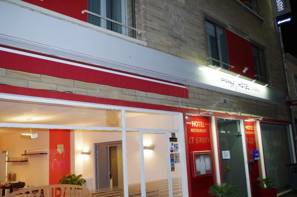 hotel the originals caen le savoy