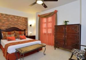 hotel dorado plaza calle del arsenal