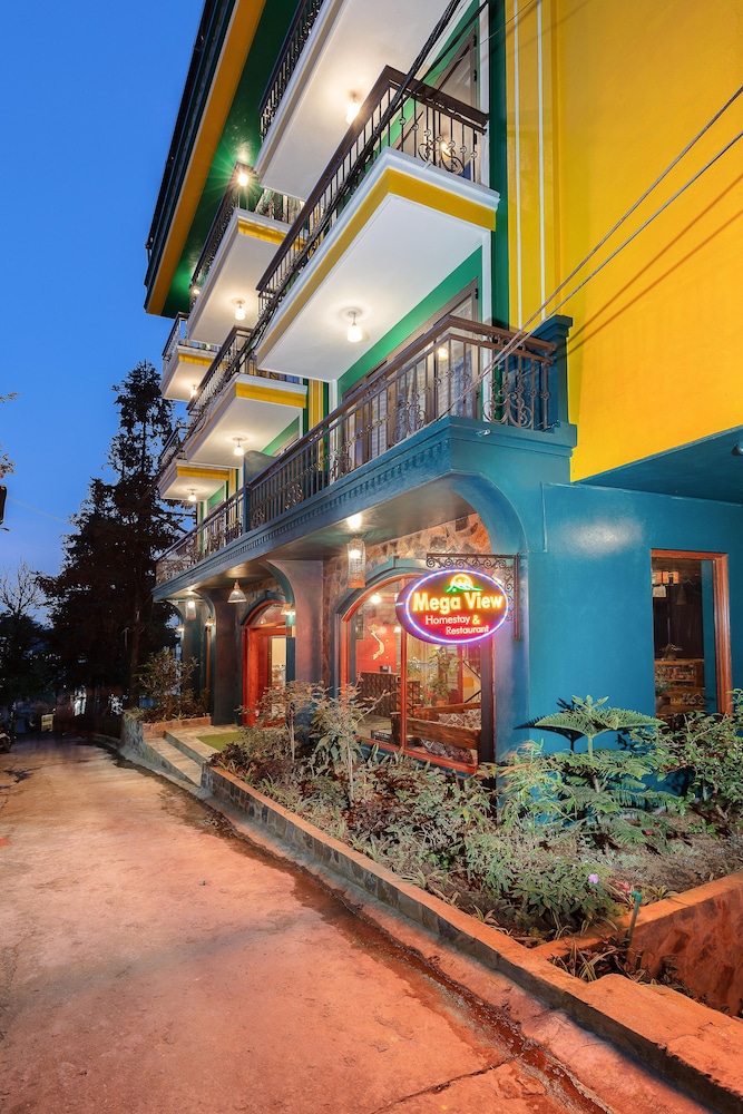 mega view homestay