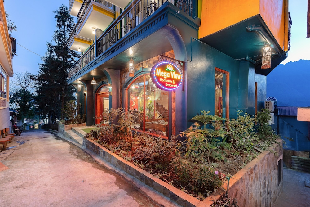 mega view homestay