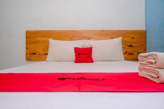 reddoorz jalan brigjend katamso medan 2