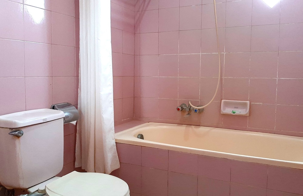 hotel parewisata