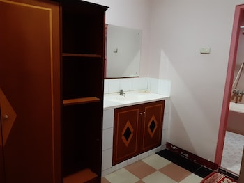 hotel parewisata