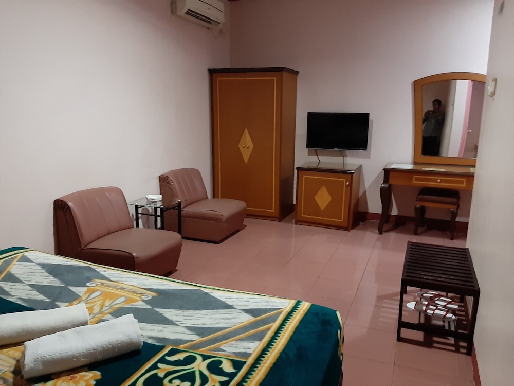 hotel parewisata