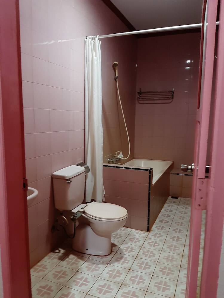 hotel parewisata
