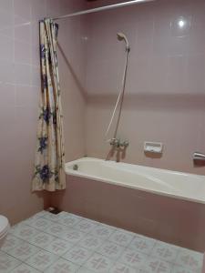 hotel parewisata