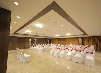 sarovar portico somnath