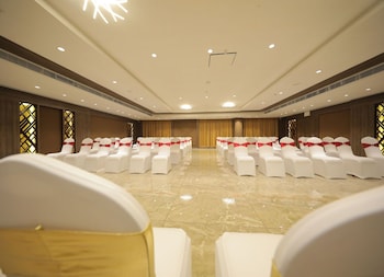 sarovar portico somnath