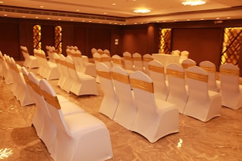 sarovar portico somnath