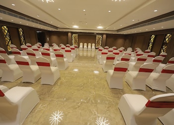 sarovar portico somnath